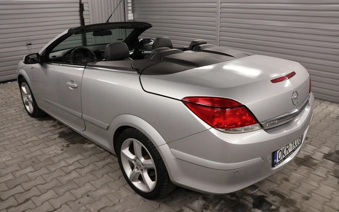 Opel Astra cena 14400 przebieg: 169000, rok produkcji 2007 z Trzemeszno małe 79